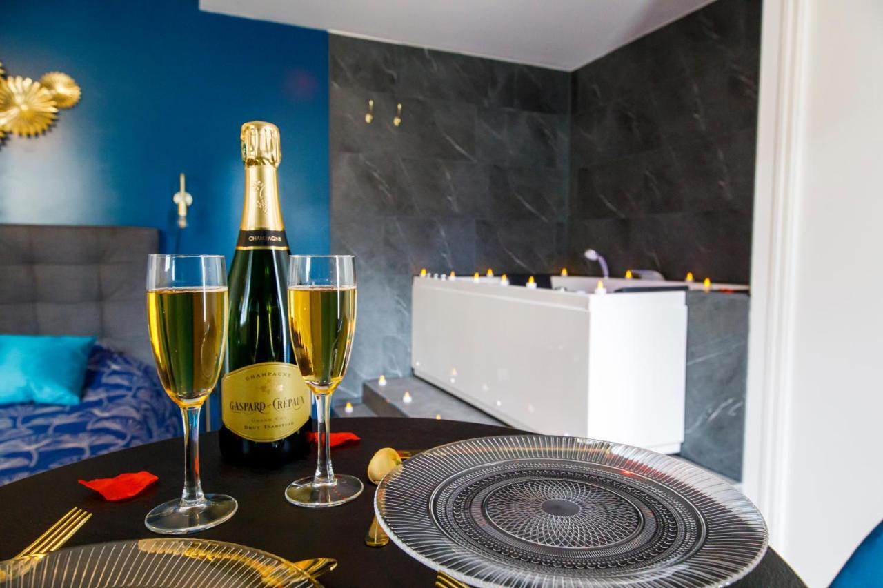 Spa & Detente - Suite Privee - Tours - Netflix ภายนอก รูปภาพ